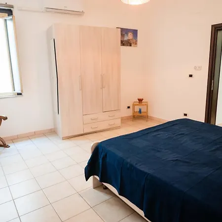Dell'infopoint-la Via Silente Bed & Breakfast *