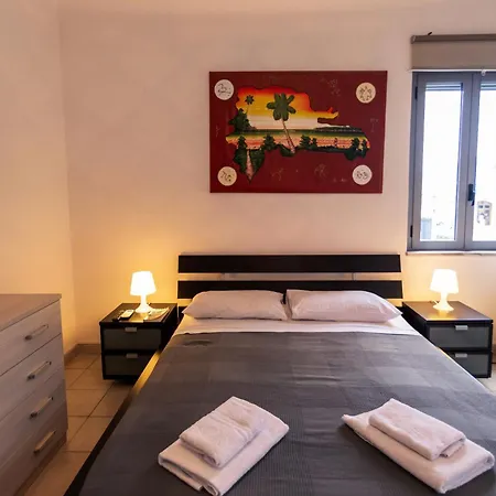 Palazzo Resilente- Dell'infopoint Bed and breakfast Castelnuovo Cilento