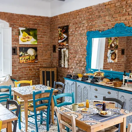 Bed and breakfast Palazzo Resilente- Dell'infopoint 3*