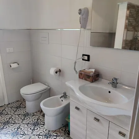 Palazzo Resilente- Dell'infopoint Bed & Breakfast 3*