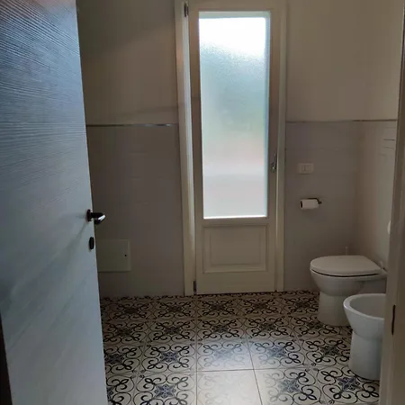 Palazzo Resilente- Dell'infopoint Bed & Breakfast Castelnuovo Cilento