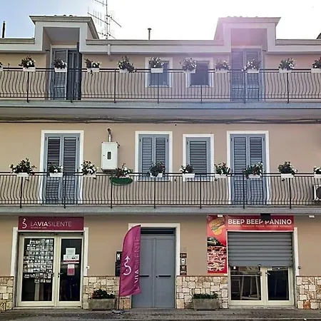 Palazzo Resilente- Dell'infopoint Bed and breakfast 3*