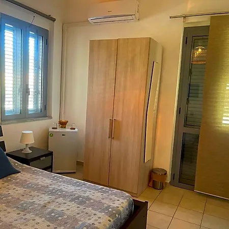 Bed & Breakfast Palazzo Resilente- Dell'infopoint