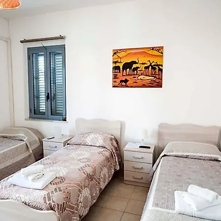 Palazzo Resilente- Dell'infopoint 3* Castelnuovo Cilento